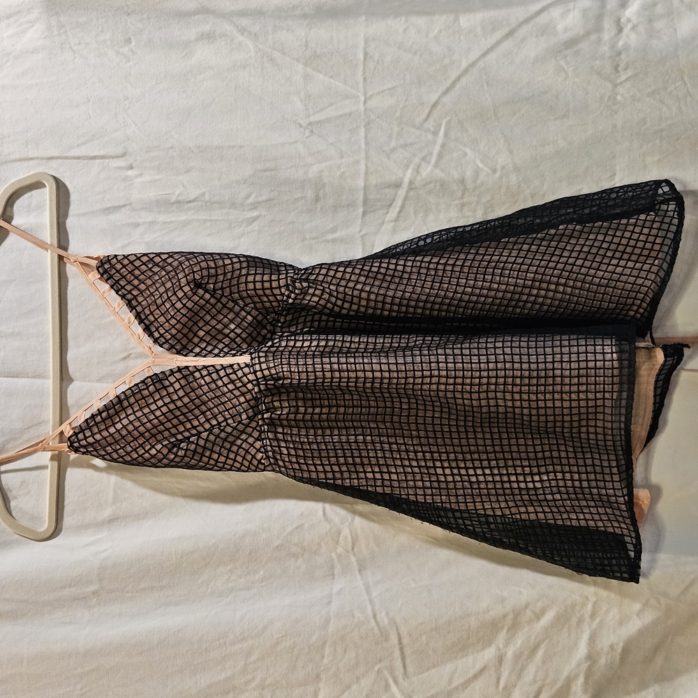 Elegant Black and Pink Mini Dress